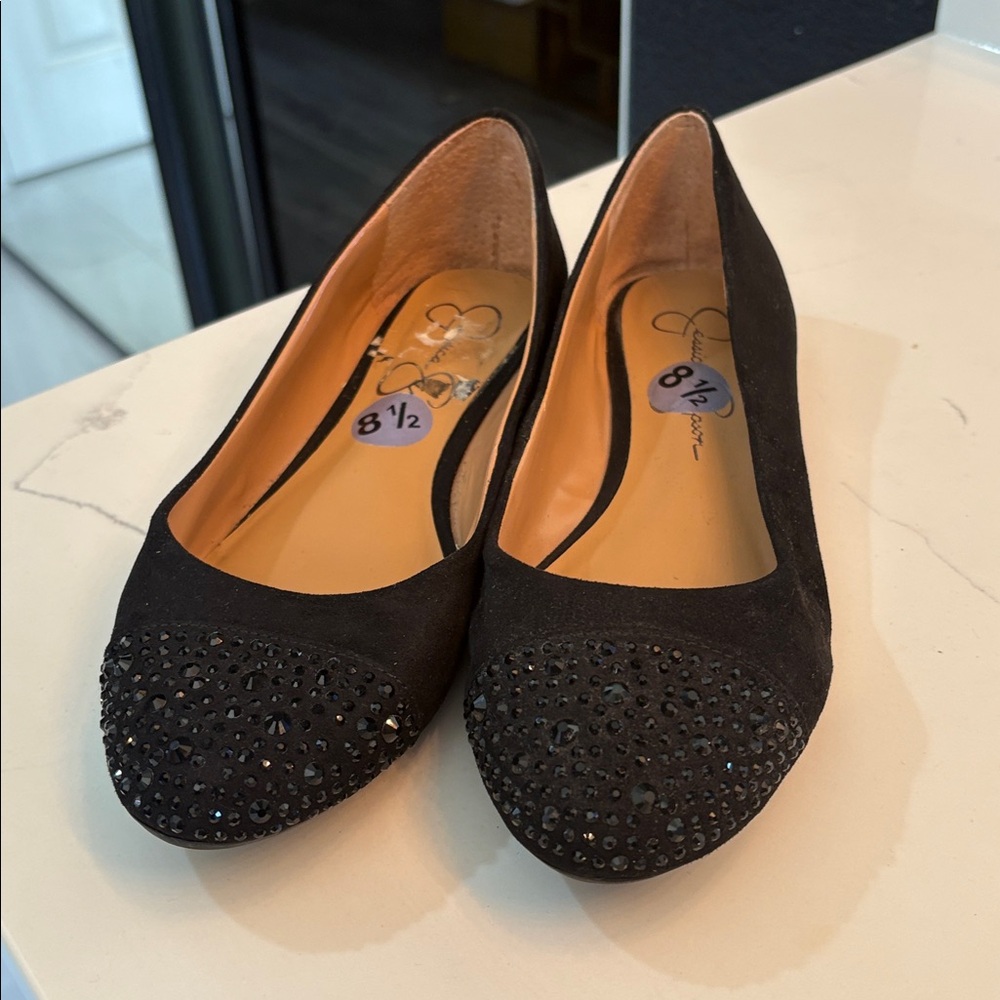 Jessica Simpson black Black Suede ballet  Flats with Embellished Toes - Picture 7 of 7